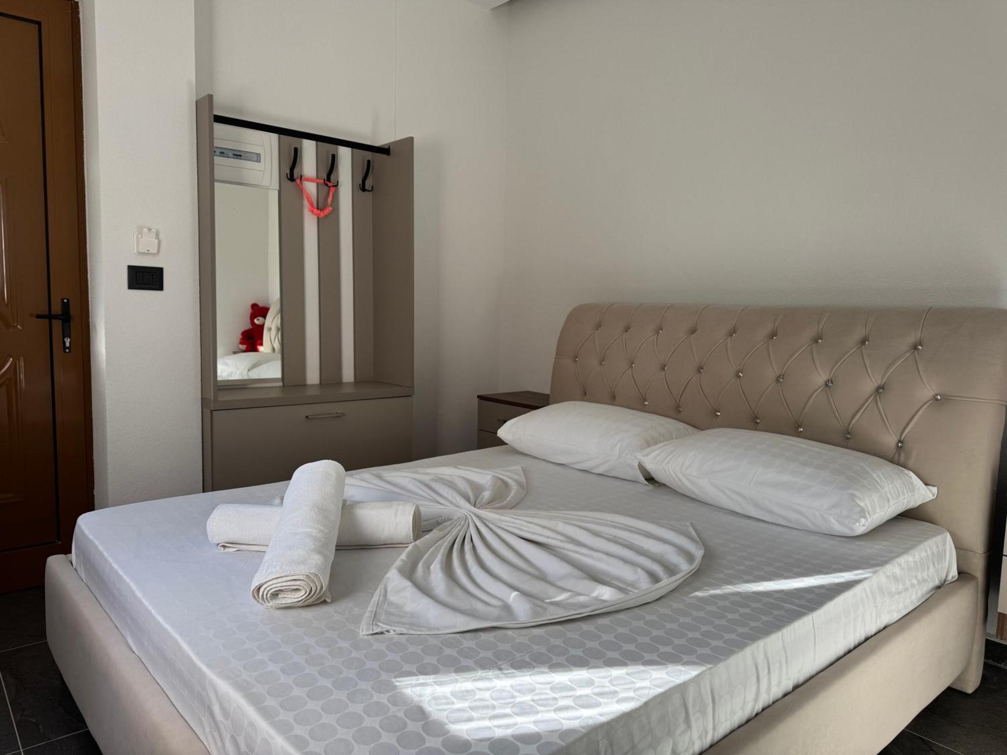 Fjori Apartment